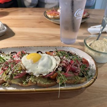 The Kitchen Table at Relish - Avocado toast - American Near Me - Raleigh, North Carolina The Kitchen Table at Relish - Avocado toast - American Near Me - Raleigh, North Carolina