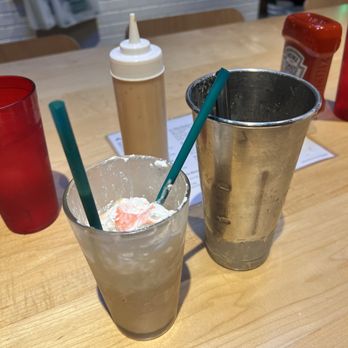 Mammoth Burger - Burgers Near Me - Stanwood, Washington Mammoth Burger - Burgers Near Me - Stanwood, Washington