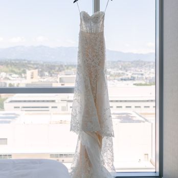 Conrad Los Angeles - Photo during daytime with Mountain View. Perfect lighting! - Hotels Near Me - Los Angeles, California