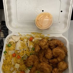 Seafood Legend - 10 PC Fried Shrimp w/CHICKEN FRIED RICE