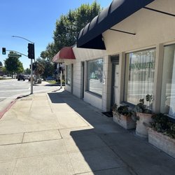 Skin by Paulette - View from the sidewalk La Cañada Boulevard