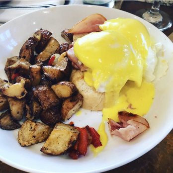 Briarpatch Restaurant - American Near Me - Winter Park, Florida