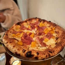 Tartuca - prosciutto, butternut squash, hot honey pizza