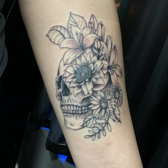 TigerLily Arts - Tattoo Near Me - Fullerton, California