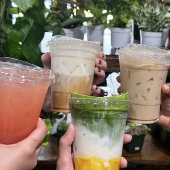 Mundial Coffee - Mango Sticky Rice Matchs - Coffee & Tea Near Me - Riverside, California Mundial Coffee - Mango Sticky Rice Matchs - Coffee & Tea Near Me - Riverside, California