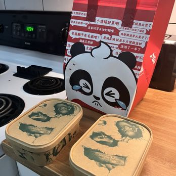 Royal Highness Zhu 朱椿 - To go bag and boxes - Hot Pot Near Me - Chicago, Illinois