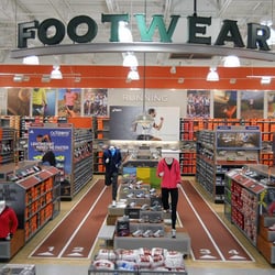 DICK'S Sporting Goods