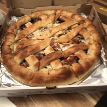 Del Vecchios - New York NY Style Stuffed Meat Pizza - Italian Near Me - Norfolk, Virginia Del Vecchios - New York NY Style Stuffed Meat Pizza - Italian Near Me - Norfolk, Virginia