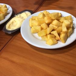 Anxo - Patas with aioli sauce!
