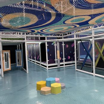Hyper Kidz - Indoor Playcenter Near Me - Sayreville, New Jersey
