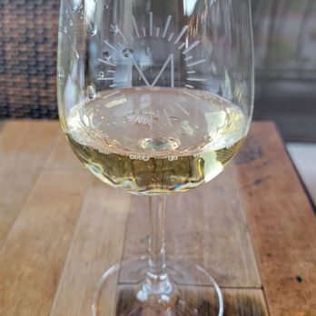 Miramonte Winery - Some bubbly - Wineries Near Me - Temecula, California Miramonte Winery - Some bubbly - Wineries Near Me - Temecula, California