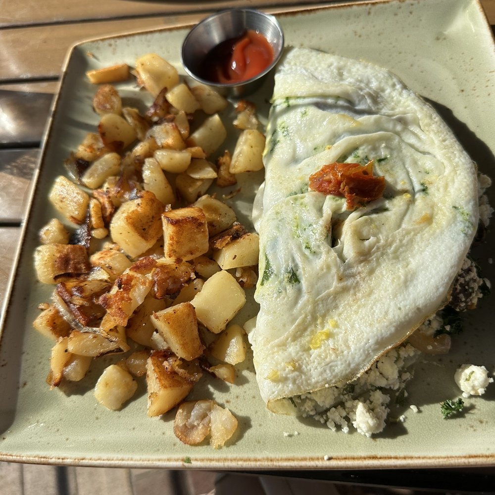 First Watch - Egg While Market Veggie Omelette - Breakfast & Brunch Near Me - Sarasota, Florida First Watch - Egg While Market Veggie Omelette - Breakfast & Brunch Near Me - Sarasota, Florida