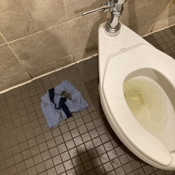 Applebee's Grill + Bar - Guys shitty draws - American Near Me - Jackson, Michigan