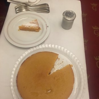 Gambrinus - Almond cake - Seafood Near Me - Lisbon, 11