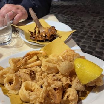 Da Massi - Calamari and artichokes - Roman Near Me - Rome, RM Da Massi - Calamari and artichokes - Roman Near Me - Rome, RM