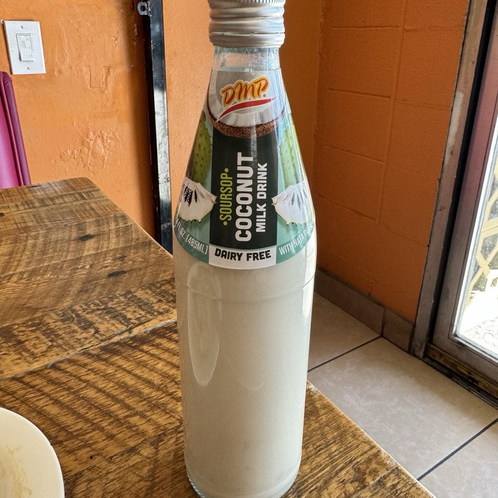 Pupuseria Cuzcatlan - Guanavana coconut milk drink - Salvadoran Near Me - Pacoima, California Pupuseria Cuzcatlan - Guanavana coconut milk drink - Salvadoran Near Me - Pacoima, California