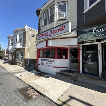 Johnny's Pizza - Pizza Near Me - Bryn Mawr, Pennsylvania Johnny's Pizza - Pizza Near Me - Bryn Mawr, Pennsylvania