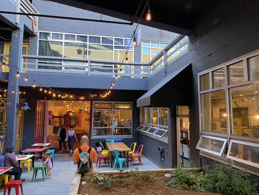 MOTO Pizza Belltown by null