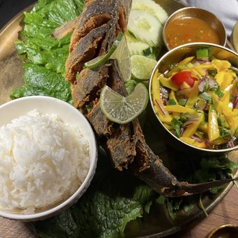 Grandmas Philly - Whole Fried fish - Thai Near Me - Philadelphia, Pennsylvania