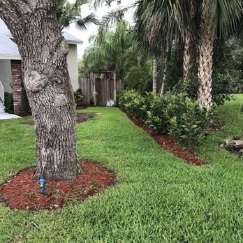 AMKO Lawn & Landscaping - view of the front yard - Lawn Services Near Me - Coconut Creek, Florida AMKO Lawn & Landscaping - view of the front yard - Lawn Services Near Me - Coconut Creek, Florida