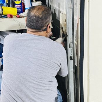 Fer Plumbing & Remodeling Services - Jose Fernandes working on replacement the outside faucet. - Plumbing Near Me Fer Plumbing & Remodeling Services - Jose Fernandes working on replacement the outside faucet. - Plumbing Near Me