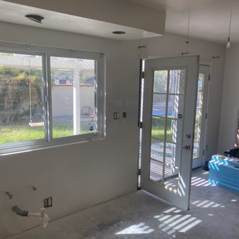 Superior Restoration - Damage Restoration Near Me - Corona, California