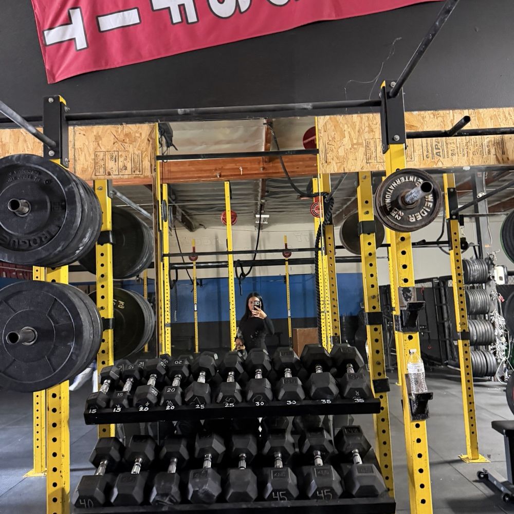 Carnales Jiu Jitsu - Mat time - Self-defense Classes Near Me - Garden Grove, California Carnales Jiu Jitsu - Mat time - Self-defense Classes Near Me - Garden Grove, California