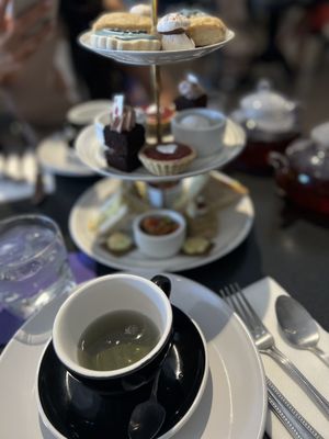 Drink Me! Tea Room by null
