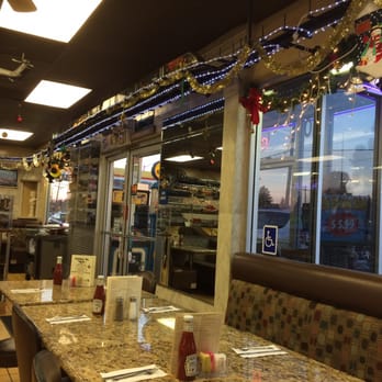 Golden Ox Diner - Bright and cheerful. - Diners Near Me - Lodi, California Golden Ox Diner - Bright and cheerful. - Diners Near Me - Lodi, California
