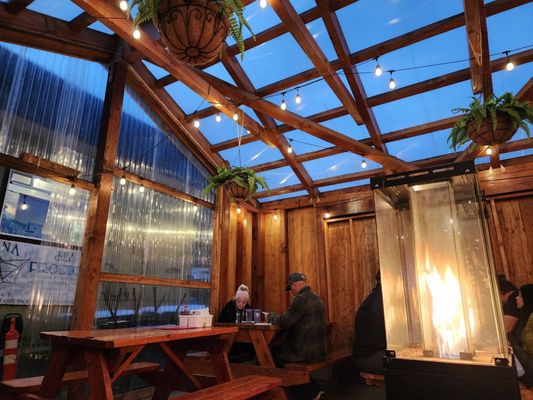 Luna Sea Fish House by null