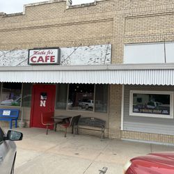 Martha Jo's - Curbside view