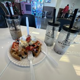 Strawberry Banana Smoothie, Belgian waffle Strawberry Banana Smoothie, Belgian waffle