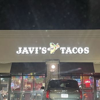 Javi's Tacos - Lakeside Plaza - Tacos Near Me - Omaha, Nebraska
