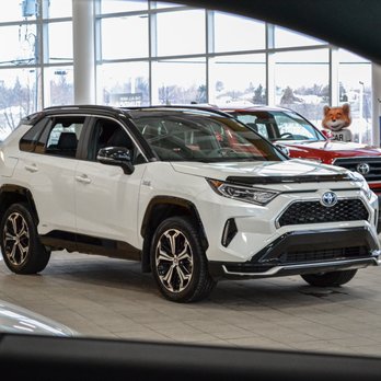 Kingston Toyota - Showroom Update! - Auto Repair Near Me - Kingston, Ontario Kingston Toyota - Showroom Update! - Auto Repair Near Me - Kingston, Ontario