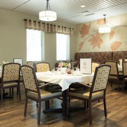 Oak Hill Senior Living - Dining Room