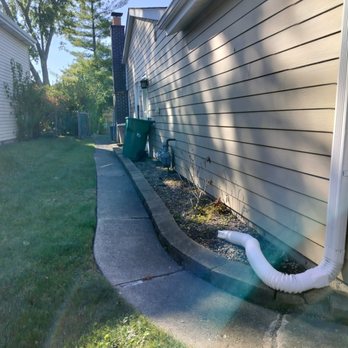 Brunos Landscaping - Beautiful edging . - Landscaping Near Me