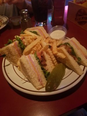 Casa U Betcha by null