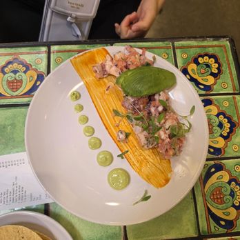 Holbox - Ceviche mixto - Latin American Near Me - Los Angeles, California Holbox - Ceviche mixto - Latin American Near Me - Los Angeles, California