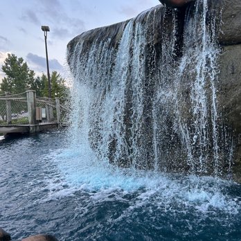 Congo River Miniature Golf - Waterfall - Mini Golf Near Me - Hoffman Estates, Illinois