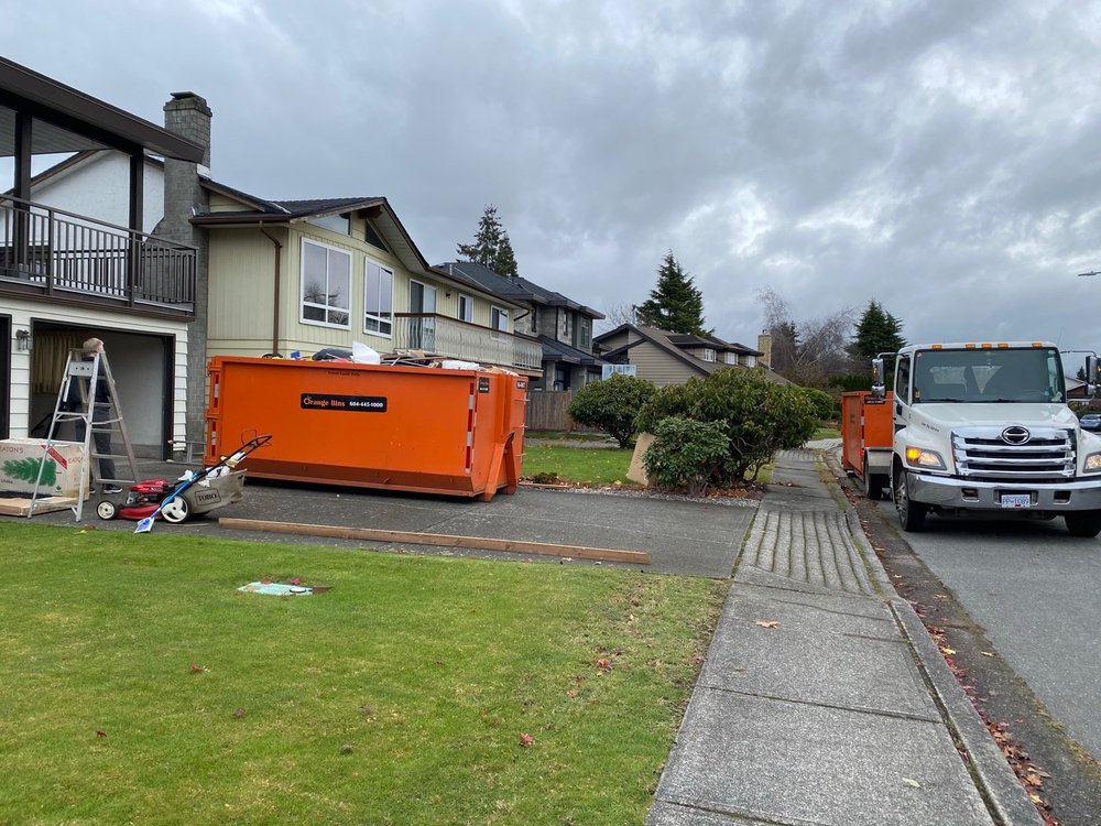 ORANGE BINS Updated August 2024 3192 Strathaven Lane, North Vancouver, British Columbia