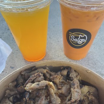 Saiga Vietnamese Eatery - Thai tea and passion fruit lemonade - Vietnamese Near Me - Irvine, California