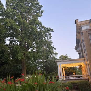 Cartier Mansion Bed & Breakfast - Bed & Breakfast Near Me - Ludington, Michigan Cartier Mansion Bed & Breakfast - Bed & Breakfast Near Me - Ludington, Michigan