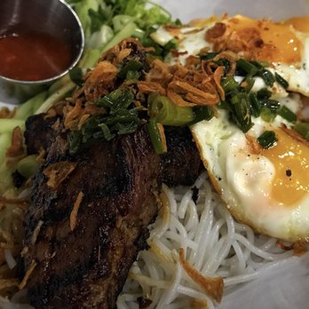 Vui's Kitchen - Vegan Near Me - Nashville, Tennessee