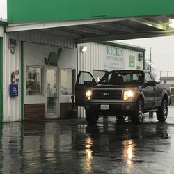 Rick's Service & Tire