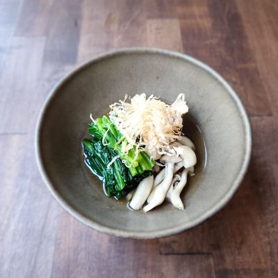 Hachiroku Shokudo & Sake Bar by null