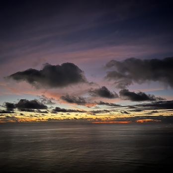 Pu'u'ohulu Kai - Look at all those colors (soon after the sunset) - Hiking Near Me - Waianae, Hawaii Pu'u'ohulu Kai - Look at all those colors (soon after the sunset) - Hiking Near Me - Waianae, Hawaii