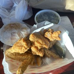 Frenchy's - Five wing combo with greens and a hot pepper