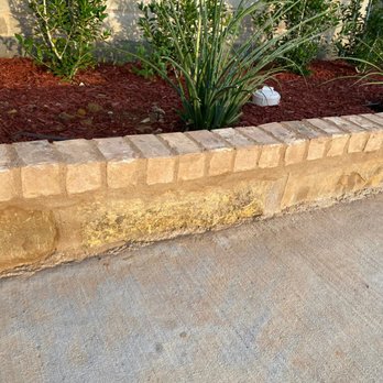 Leon's Landscape Services - Gardeners Near Me - Crowley, Texas