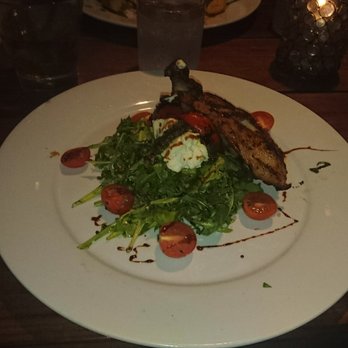 The Pearl Hotel - Chicken with heirloom tomatoes - San Diego, CA