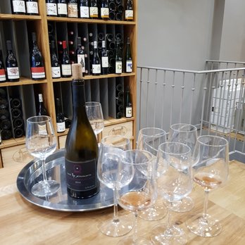 La Cave du 10 - Chaque samedi, je vous invite à venir déguster un vin - Beer, Wine & Spirits Near Me - Paris, 75 La Cave du 10 - Chaque samedi, je vous invite à venir déguster un vin - Beer, Wine & Spirits Near Me - Paris, 75